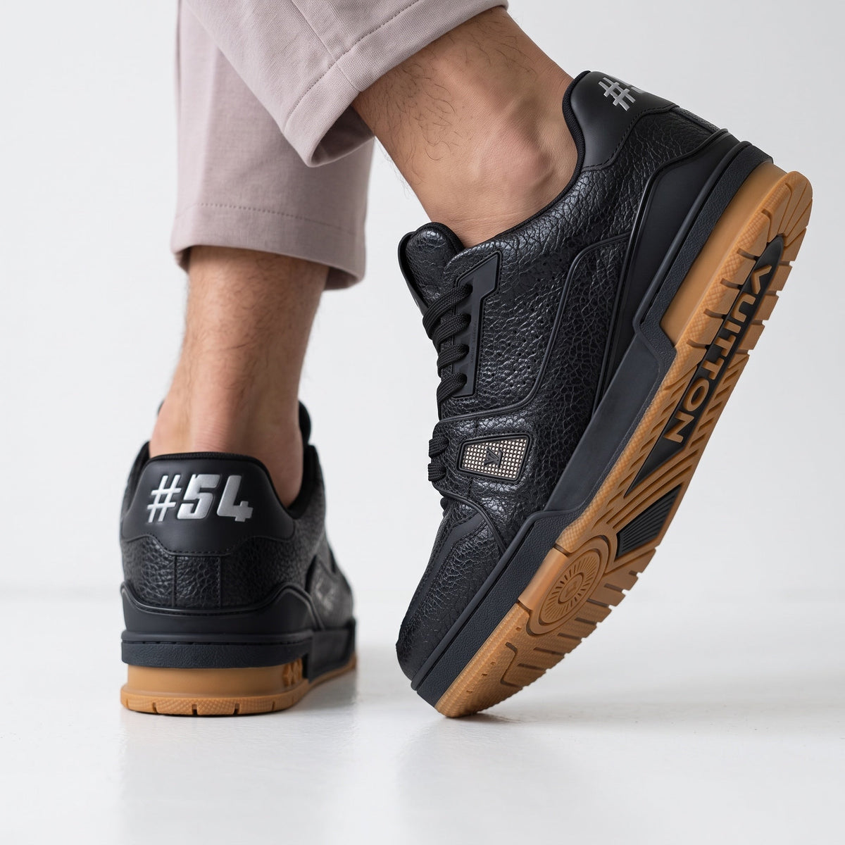 Louis Vuitton Trainer Gum — Black