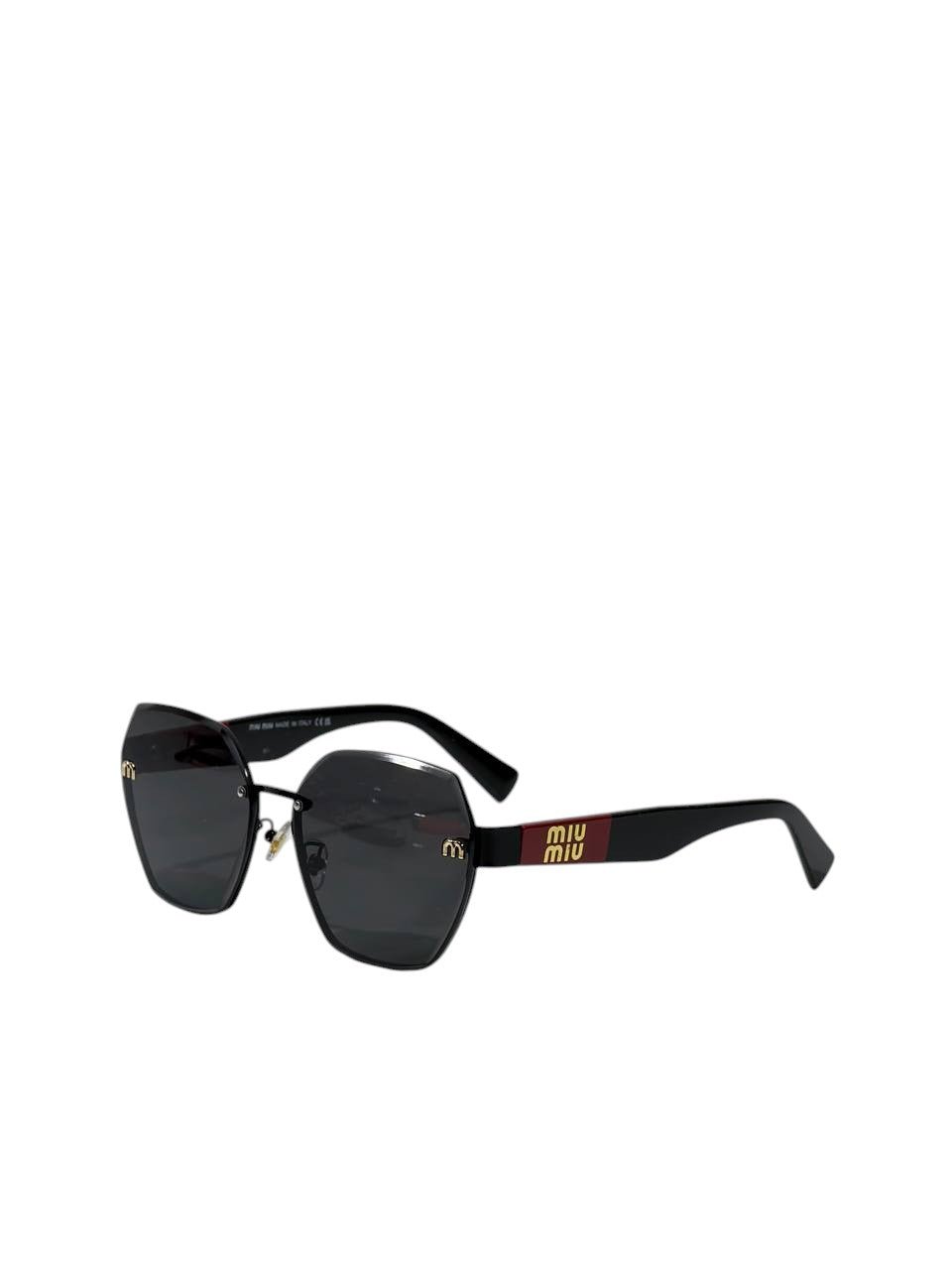 🕶️ Miu Miu Geometric Rimless Sunglasses – Bold Luxury & Contemporary Style ✨🖤