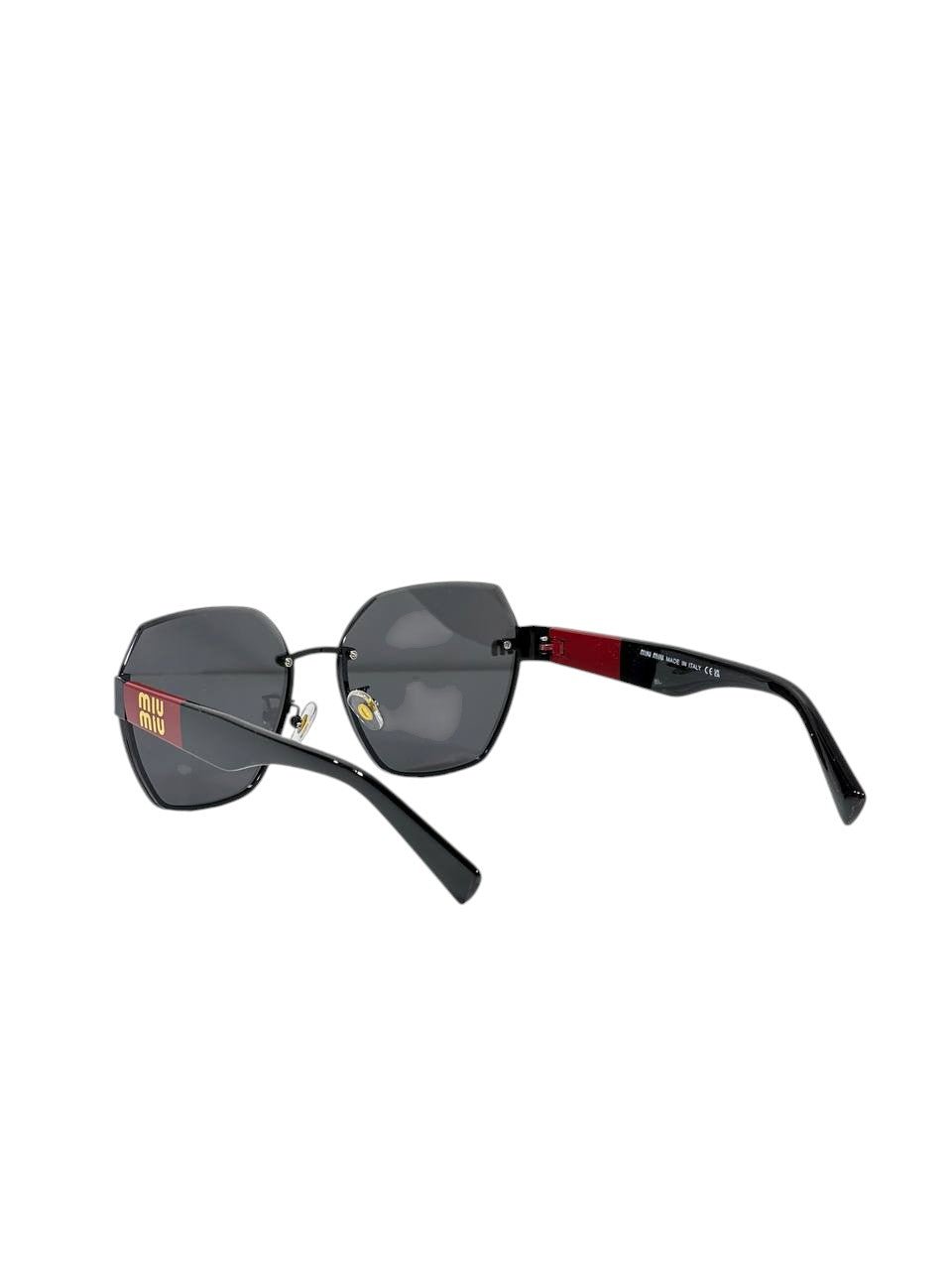 🕶️ Miu Miu Geometric Rimless Sunglasses – Bold Luxury & Contemporary Style ✨🖤