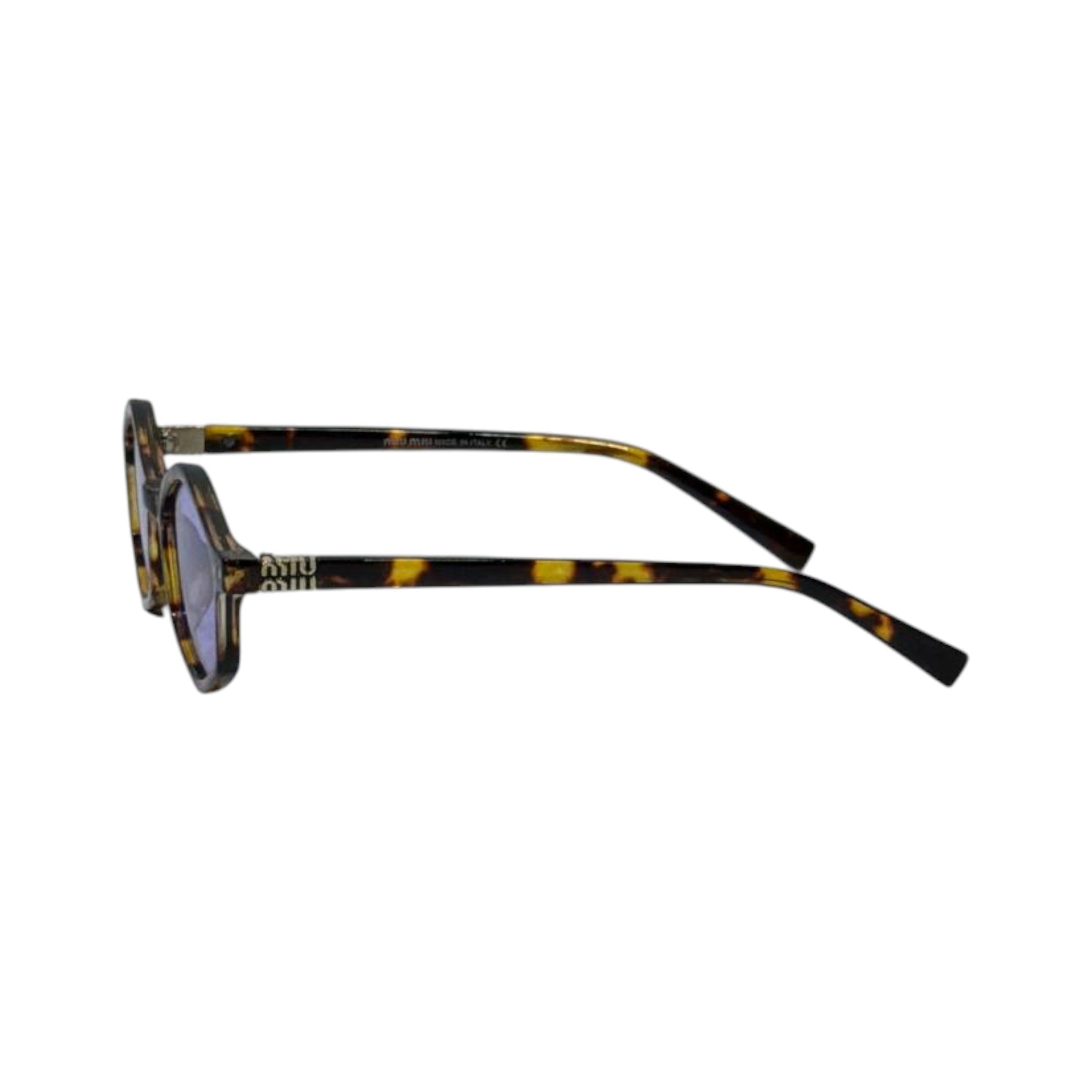 🕶️ Miu Miu Tortoiseshell Geometric Sunglasses | Trendy Luxury Eyewear ✨
