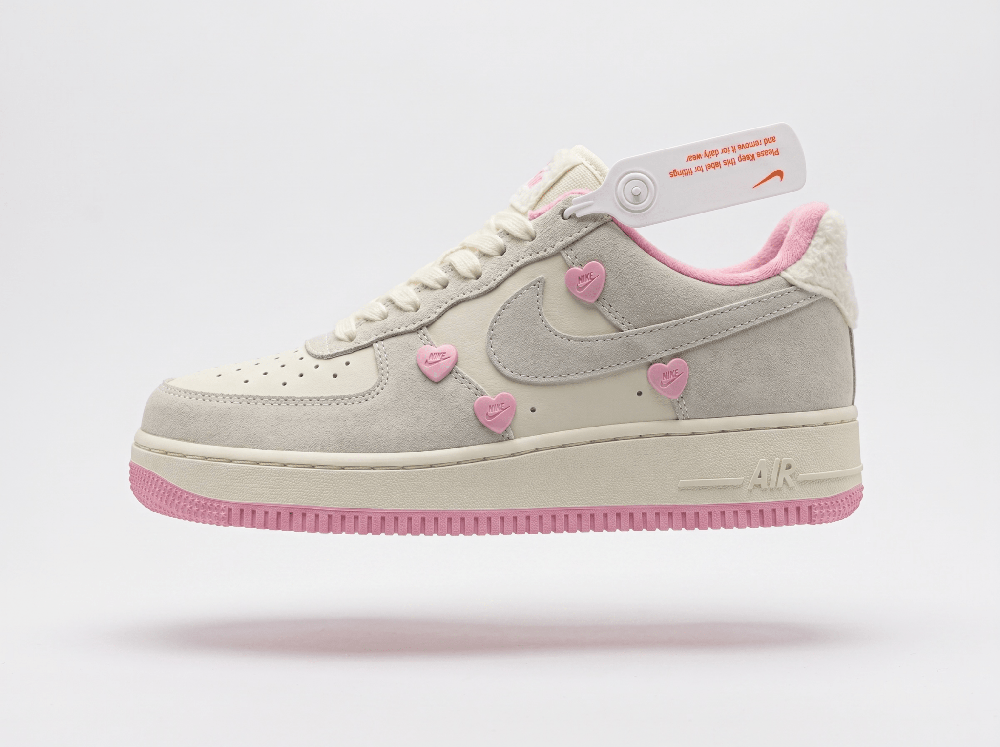 Nike Air Force 1 Pink Hearts 🤍🩷👟