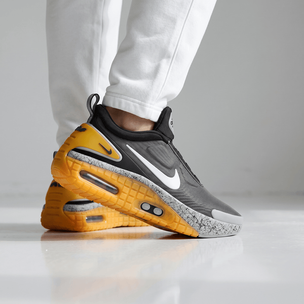 🩶🟡 Nike Air Max Slip-On Sneakers – Grey Volt Edition 👟⚡