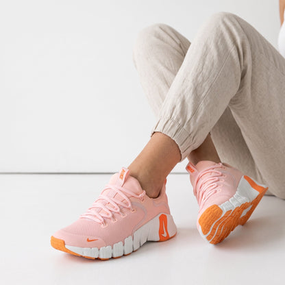 Nike Chunky Runner — Pink & Orange