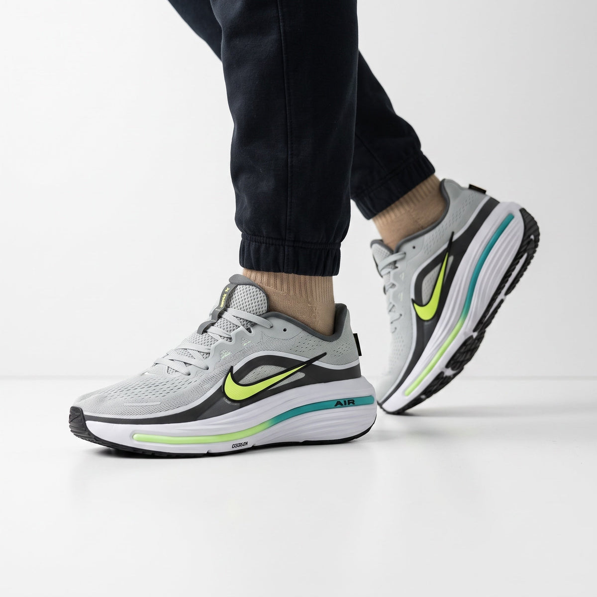 Nike Performance Runner — Grey Neon