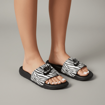 Nike Pool Slide — Black & White