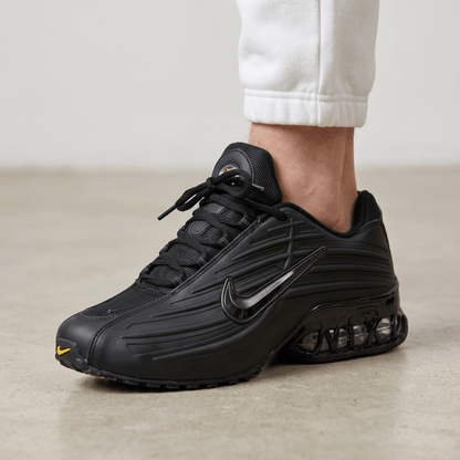 👟 Nike Shox R4 – Triple Black