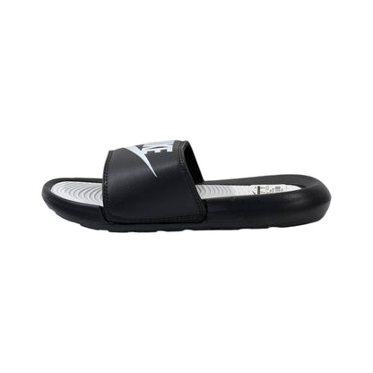 Nike Tech Essential Slides – Black & White Edition ⚫⚪🔥