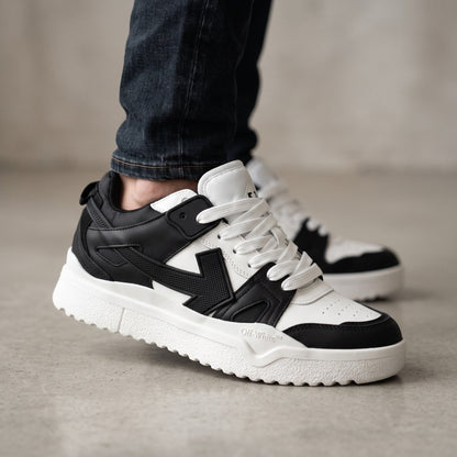 Off-White Chunky Trainer – Black & White 👟🖤