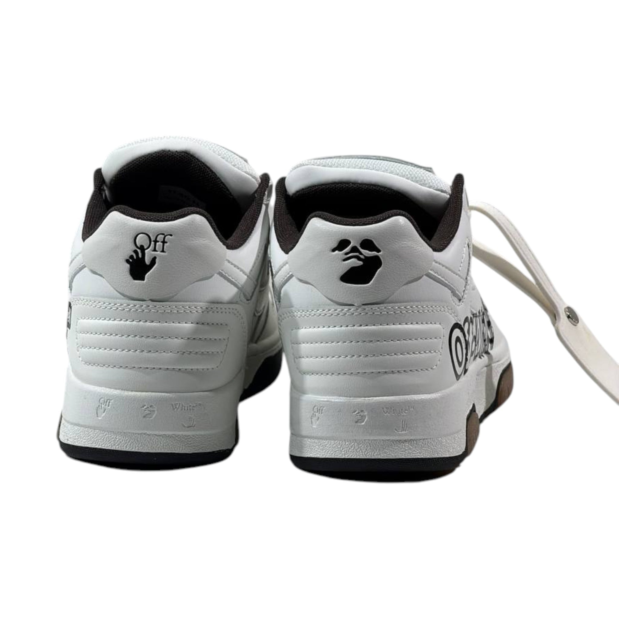 Off-White™ Graffiti Low-Top Sneakers 🤍🖤