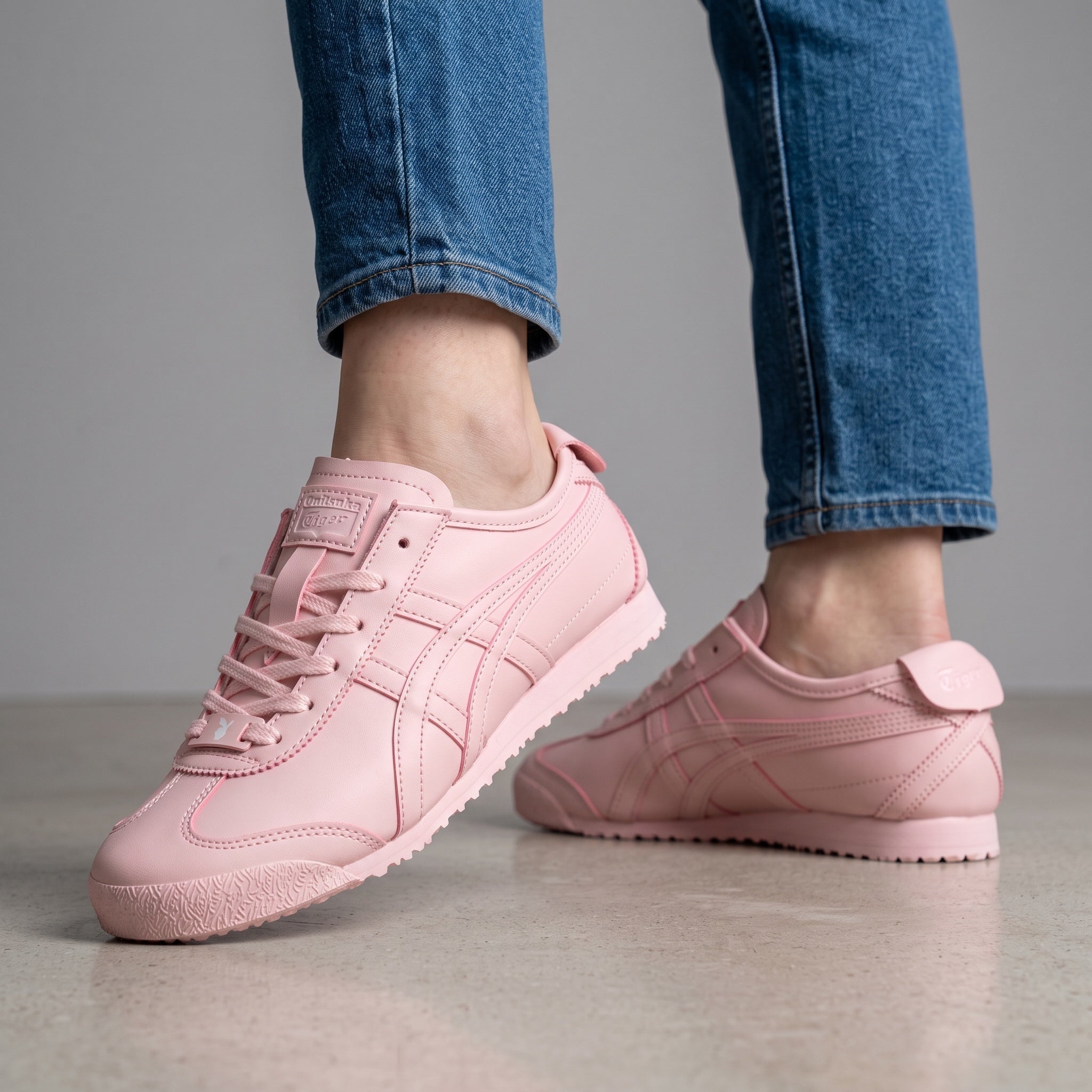 Onitsuka Tiger – Pastel Pink Leather Sneaker 👟🩷