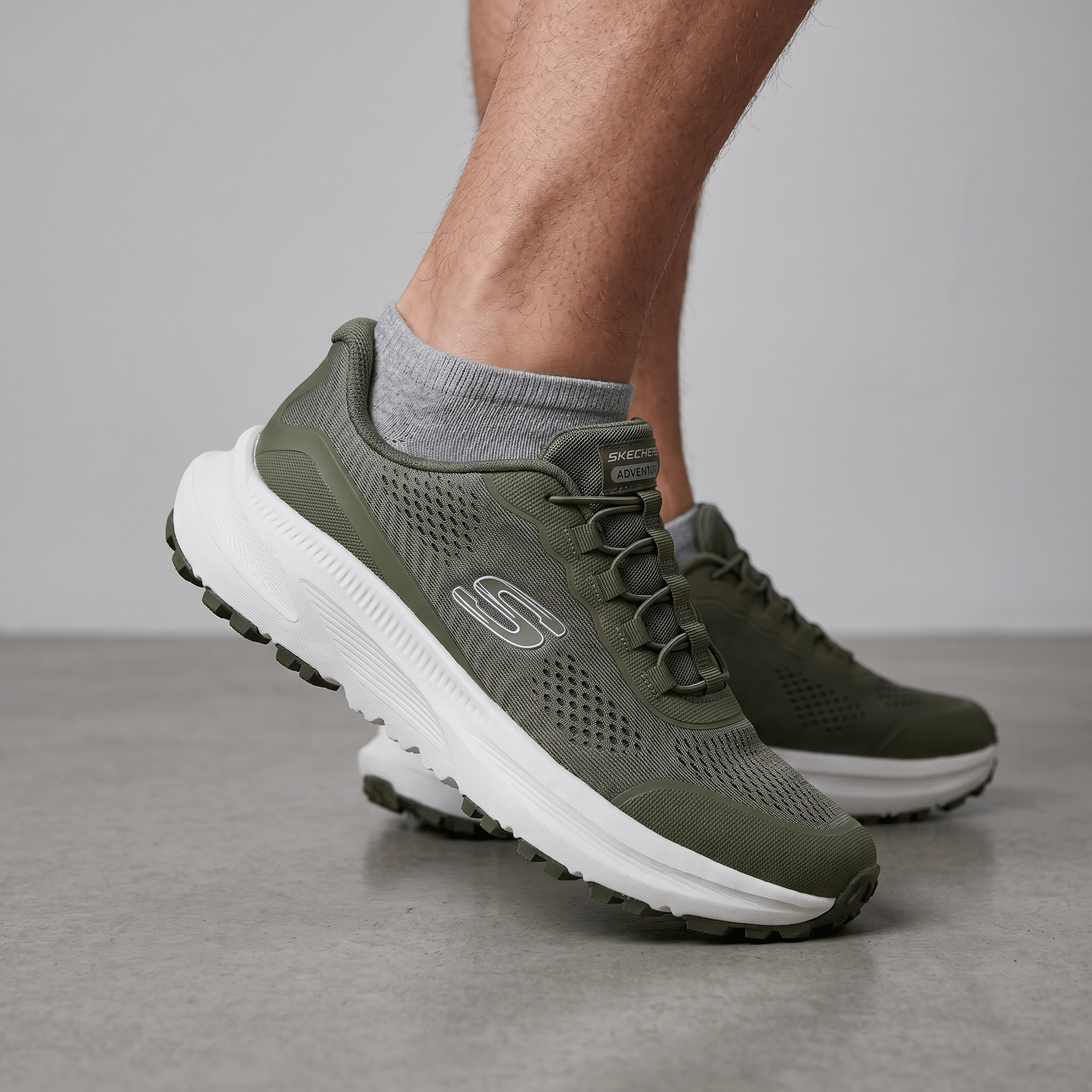 🟢 Skechers Adventure Trail Sneakers – Olive Green