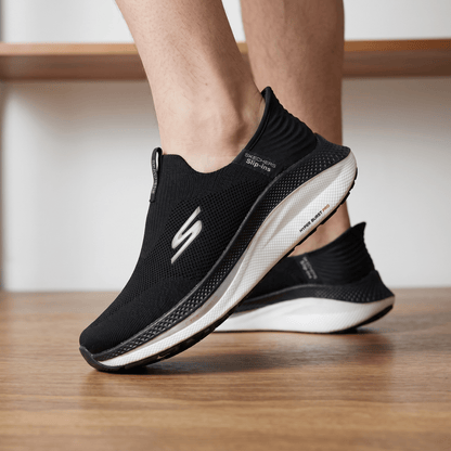🖤 Skechers Slip-Ins Hyper Burst Running Shoes – Black