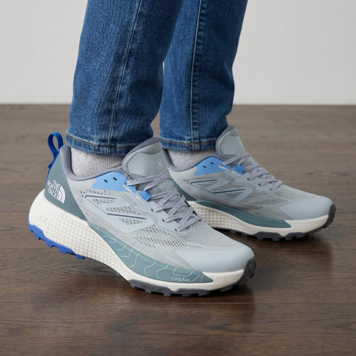 👟 The North Face VECTIV™ Trail Running Shoes – Grey & Blue