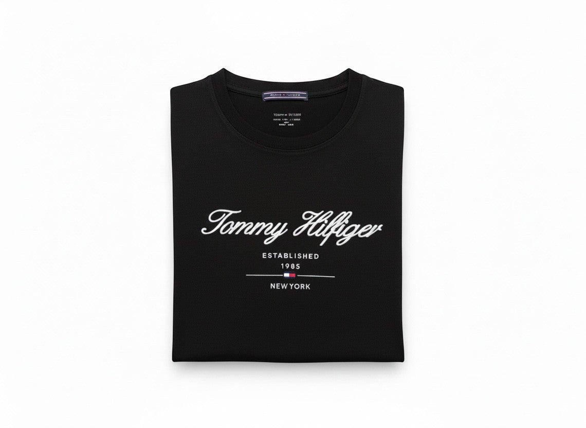Tommy Hilfiger Black T-Shirt 🖤✨ Classic Script Logo