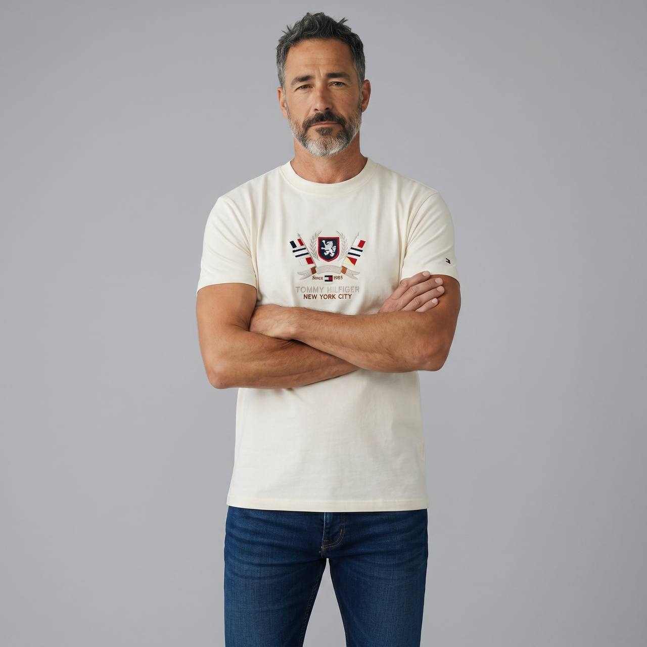 Tommy Hilfiger Heritage Crest T-Shirt – Off White Edition 🤍🇺🇸