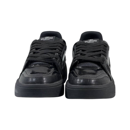🖤 Valentino Garavani All-Black Platform Sneakers 👟🔥